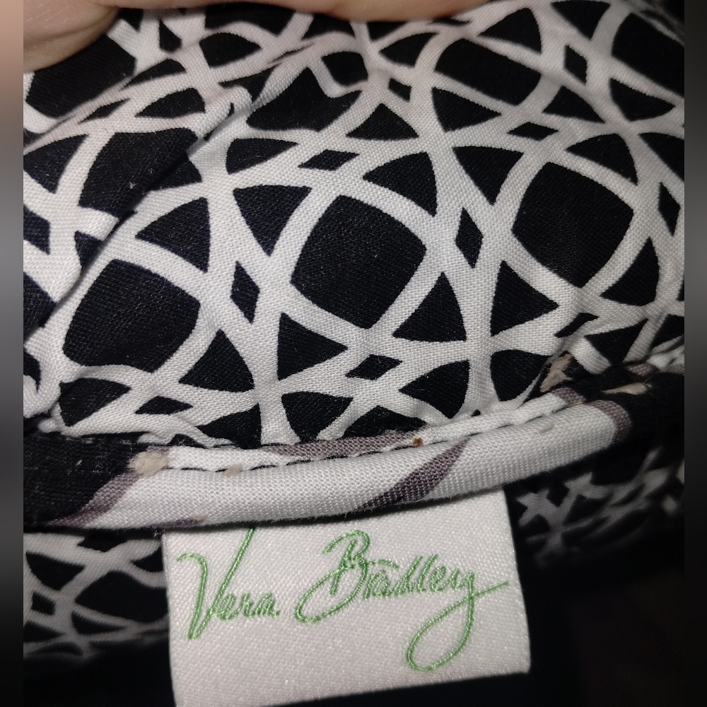Vera Bradley Black And White Floral Purse - Picture 7 of 11